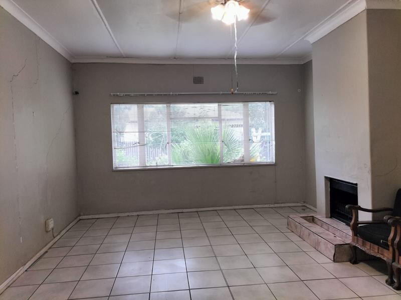 6 Bedroom Property for Sale in Park West Free State